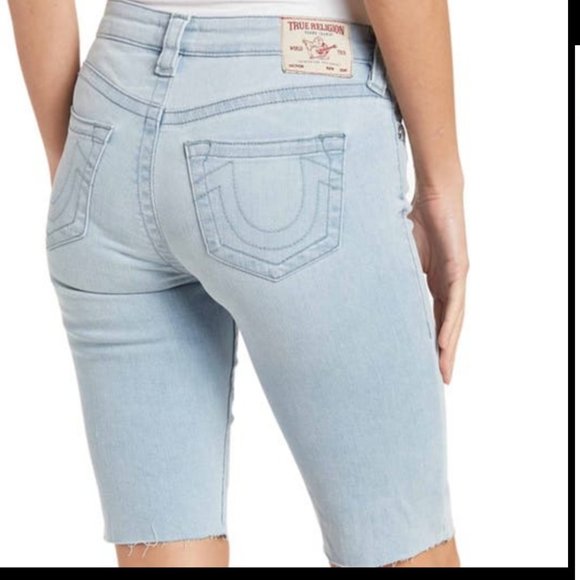 True Religion Riley Raw Hem Bermuda Knee Length Shorts Light Wash Size W 30 NWT